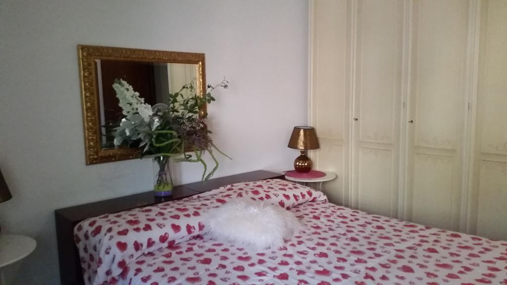B&B Mary'S House ชัมปีโน ภายนอก รูปภาพ