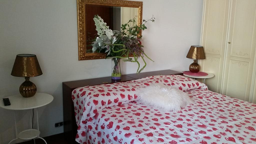 B&B Mary'S House ชัมปีโน ภายนอก รูปภาพ