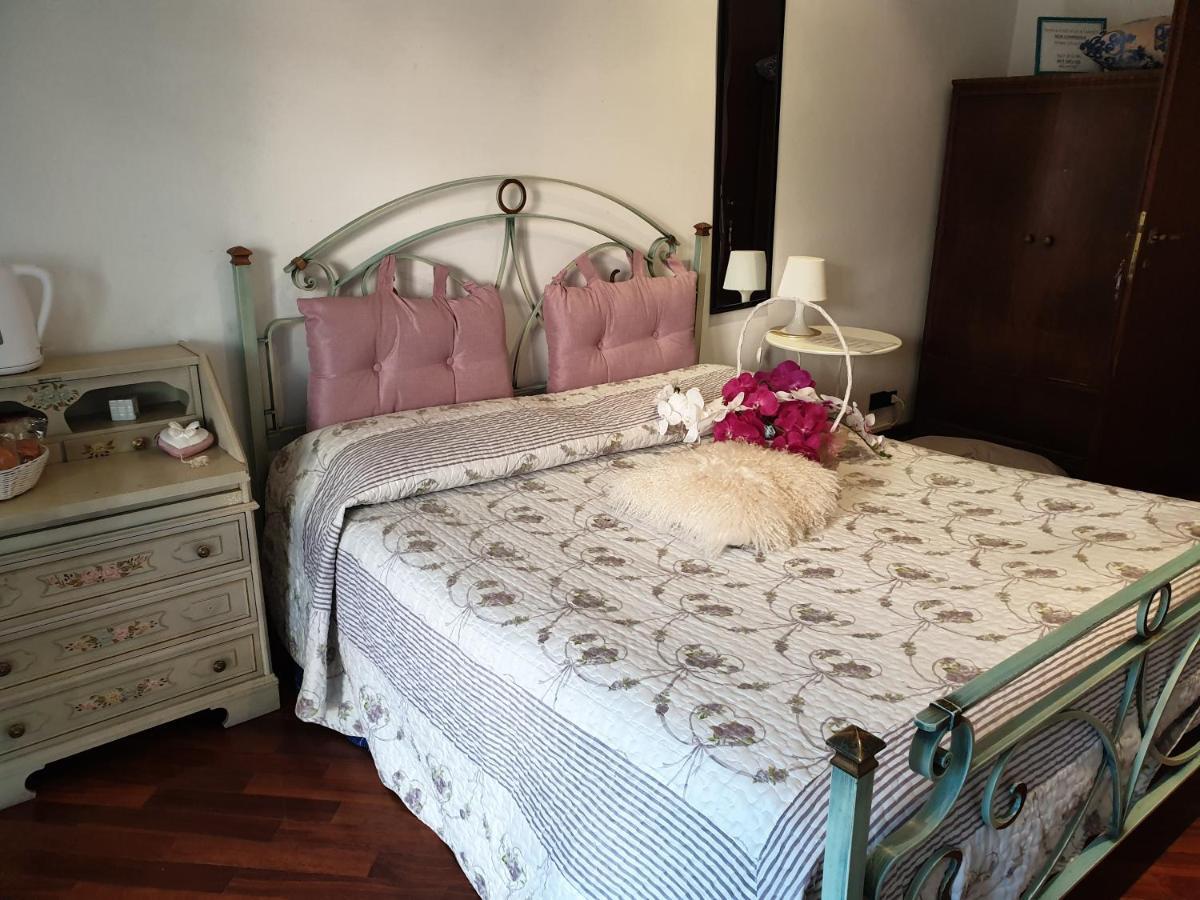 B&B Mary'S House ชัมปีโน ภายนอก รูปภาพ